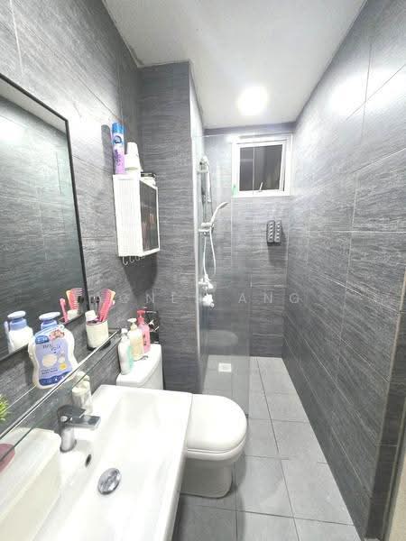 Service Residence for Rent at Gaya Resort Homes - Agnes Ang - Bathroom - PropertyGuru.com.my