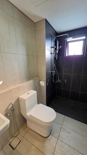 Kediaman Servis untuk Disewa di Lot 15 - Christine Lee - Bathroom - PropertyGuru.com.my