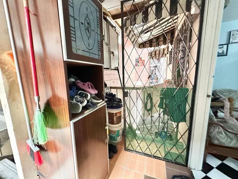 Rumah Flat untuk Dijual di Flat Pandan Jaya - Basri Munir - Interior - PropertyGuru.com.my