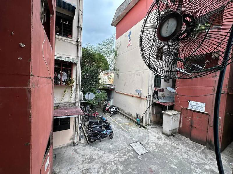 Rumah Flat untuk Dijual di Flat Pandan Jaya - Basri Munir - Exterior - PropertyGuru.com.my