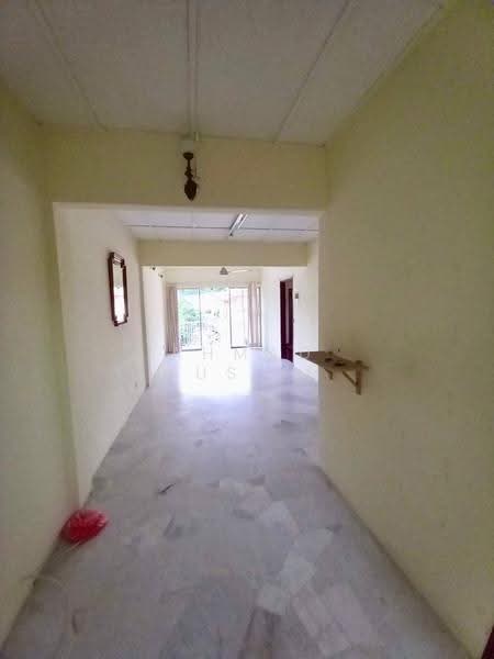 Apartment for Sale at Apartment Okid - Ahmad Muslim - Corridor - PropertyGuru.com.my