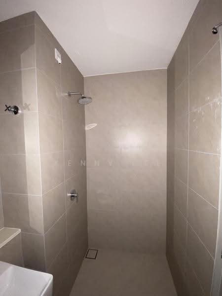 Kediaman Servis untuk Disewa di Melawati : Park One - Kenny Lee - Bathroom - PropertyGuru.com.my