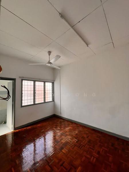 Rumah Teres 2-Tingkat untuk Disewa di Usj 12 (Subang Jaya) - Joey Wong - Interior - PropertyGuru.com.my