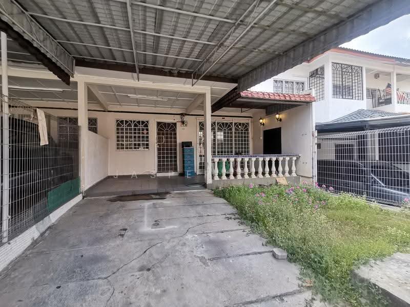 2-storey Terraced House for Rent in Kajang (Selangor) - Jasper Tan - Exterior - PropertyGuru.com.my