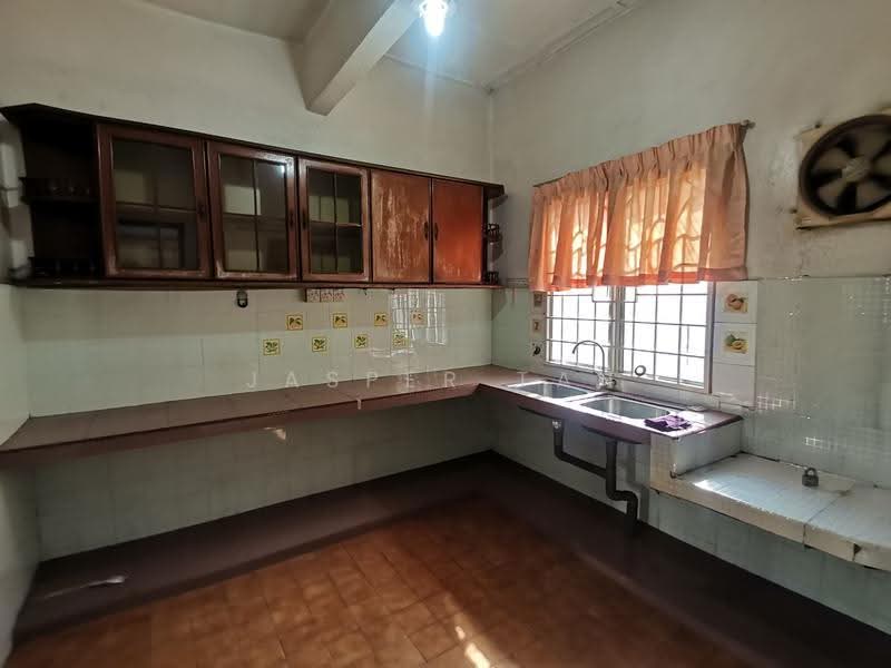 2-storey Terraced House for Rent in Kajang (Selangor) - Jasper Tan - Kitchen - PropertyGuru.com.my