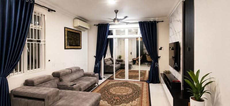 Kondominium untuk Disewa di Flora Rosa - Irsyam Sjatria - Living Room - PropertyGuru.com.my