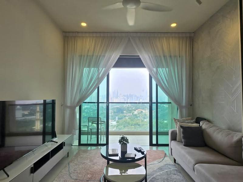 Kediaman Servis untuk Disewa di Residensi Solaris Parq - Jin Ooi - Living Room - PropertyGuru.com.my