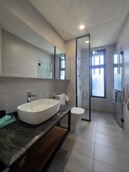 Kediaman Servis untuk Disewa di Residensi Solaris Parq - Jin Ooi - Bathroom - PropertyGuru.com.my