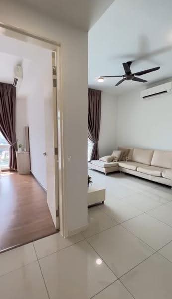 Kediaman Servis untuk Disewa di Clarita Tower @ Eco Sky - Lily Yeap - Living Room - PropertyGuru.com.my
