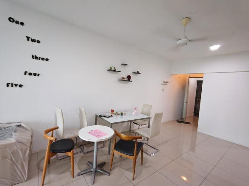 Service Residence for Rent at Silk Residence - Max Chua - Dining Room - PropertyGuru.com.my