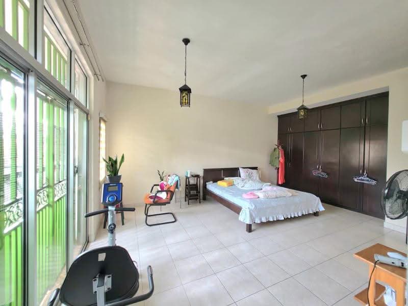 Rumah Bandar untuk Dijual di Taman Lagenda Mas (Cheras) - Mike Lim - Bedroom - PropertyGuru.com.my