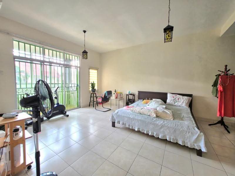Rumah Bandar untuk Dijual di Taman Lagenda Mas (Cheras) - Mike Lim - Bedroom - PropertyGuru.com.my
