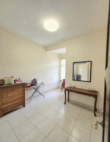 Rumah Bandar untuk Dijual di Taman Lagenda Mas (Cheras) - Mike Lim - Interior - PropertyGuru.com.my