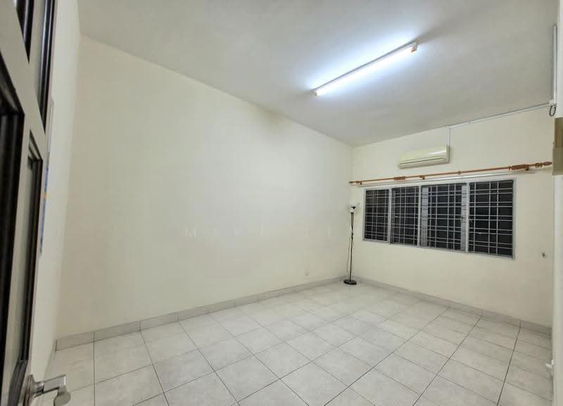 Rumah Bandar untuk Dijual di Taman Lagenda Mas (Cheras) - Mike Lim - Interior - PropertyGuru.com.my