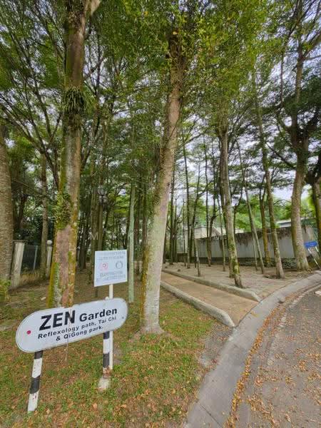 Rumah Bandar untuk Dijual di Taman Lagenda Mas (Cheras) - Mike Lim - Garden - PropertyGuru.com.my