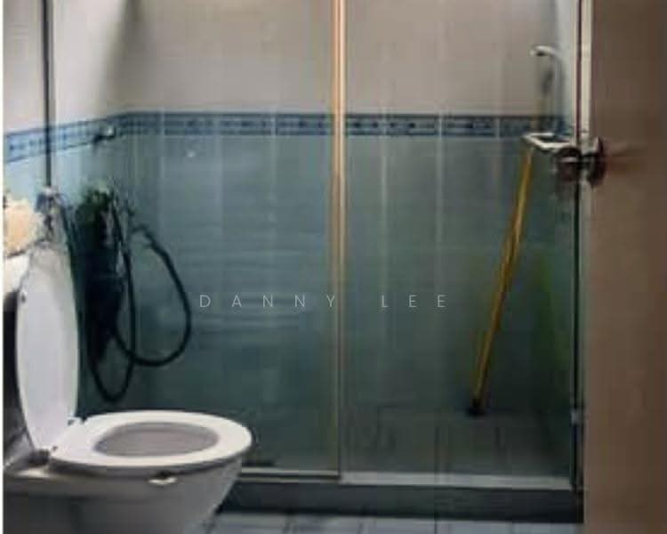 Semi-Detached House for Sale in Bandar Kinrara (Selangor) - Danny Lee - Bathroom - PropertyGuru.com.my