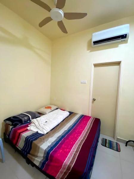 2-storey Terraced House for Sale in Mutiara Rini (Skudai) - Calvin Lee - Bedroom - PropertyGuru.com.my