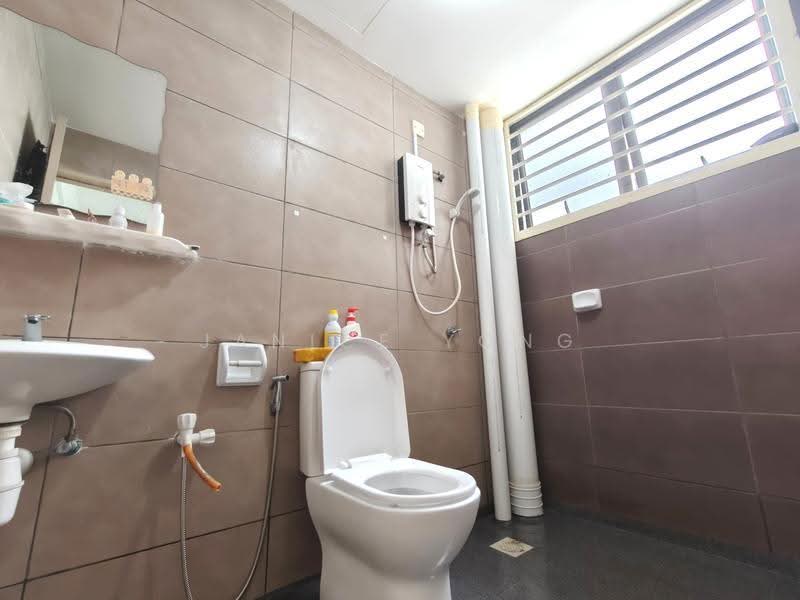 Kediaman Servis untuk Disewa di ARC @ Austin Hills - Janice Yong - Bathroom - PropertyGuru.com.my