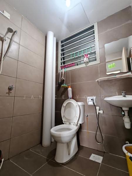 Kediaman Servis untuk Disewa di ARC @ Austin Hills - Janice Yong - Bathroom - PropertyGuru.com.my