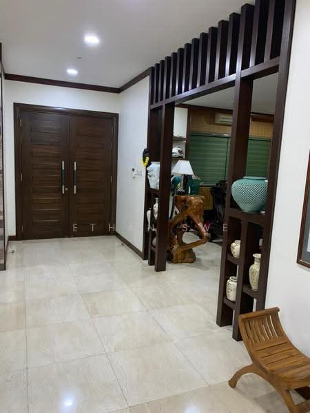 Bungalow House for Sale in Bukit Rahman Putra (Sungai Buloh) - Ethan Swe - Entrance - PropertyGuru.com.my