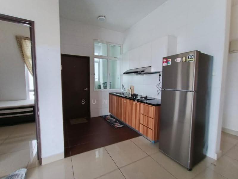 Kondominium untuk Disewa di M Condominium @ Larkin - Sun Yap - Kitchen - PropertyGuru.com.my