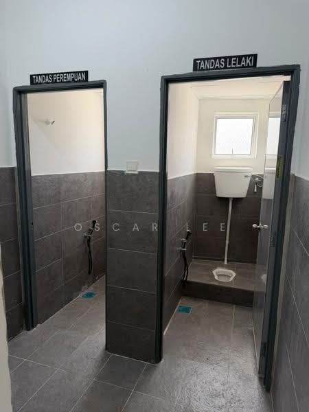 Detached Factory for Rent in Kota Warisan (Sepang) - Oscar Lee - Bathroom - PropertyGuru.com.my