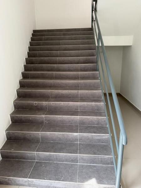 Detached Factory for Rent in Kota Warisan (Sepang) - Oscar Lee - Corridor - PropertyGuru.com.my