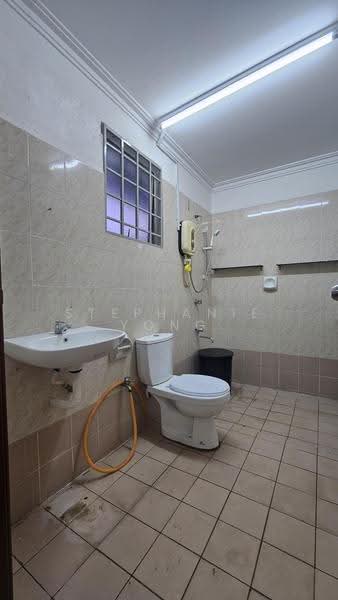 Rumah Teres 2-Tingkat untuk Disewa di Kota Kinabalu (Sabah) - Stephanie Yong - Bathroom - PropertyGuru.com.my