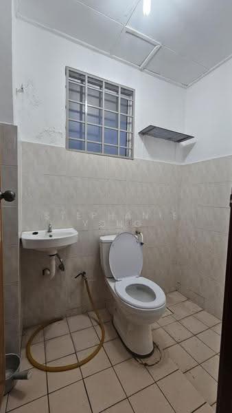 Rumah Teres 2-Tingkat untuk Disewa di Kota Kinabalu (Sabah) - Stephanie Yong - Bathroom - PropertyGuru.com.my