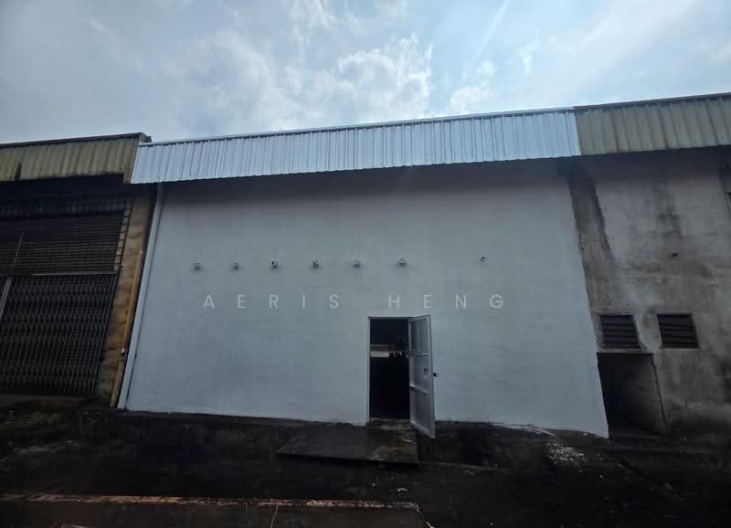Terrace Factory for Rent in Semenyih (Selangor) - Aeris Heng - Exterior - PropertyGuru.com.my