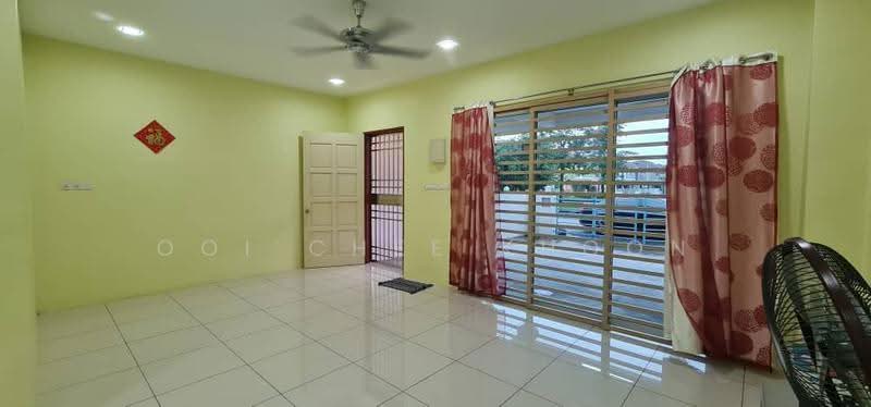 2-storey Terraced House for Sale in Bandar Tasek Mutiara (Simpang Ampat) - Ooi Chee Khoon - Living Room - PropertyGuru.com.my