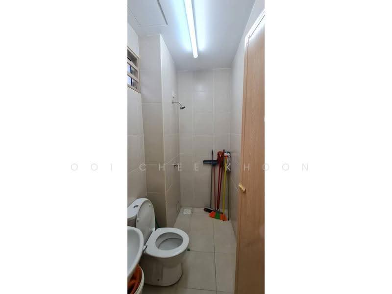 2-storey Terraced House for Sale in Bandar Tasek Mutiara (Simpang Ampat) - Ooi Chee Khoon - Bathroom - PropertyGuru.com.my