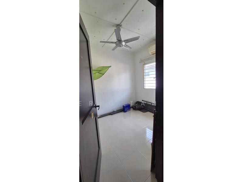 2-storey Terraced House for Rent in SS19 (Subang Jaya) - Eric Tan - Bedroom - PropertyGuru.com.my