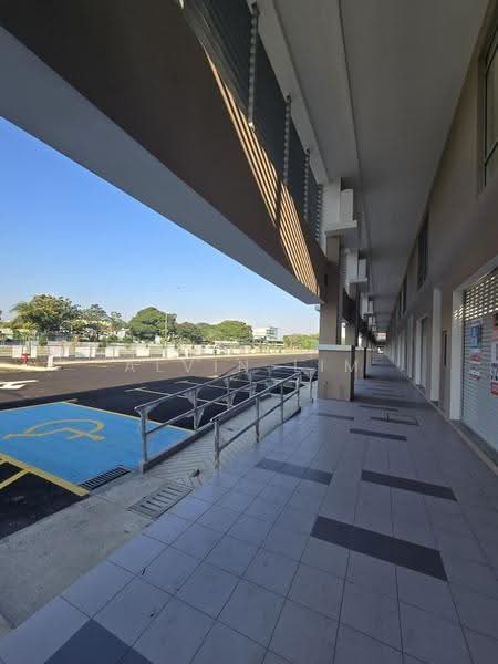 Shop / Office untuk Dijual di Bandar Puteri Puchong (Puchong) - Alvin Lim - Exterior - PropertyGuru.com.my