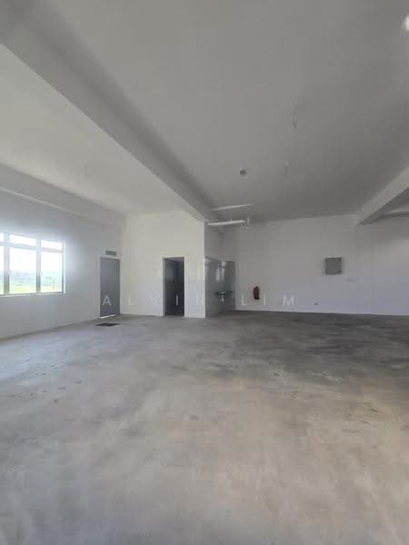 Shop / Office untuk Dijual di Bandar Puteri Puchong (Puchong) - Alvin Lim - Interior - PropertyGuru.com.my