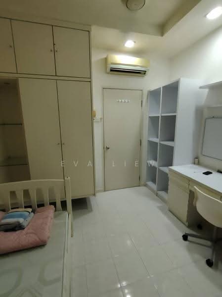 Condominium for Sale at Alpine Tower - Eva Liew - Bedroom - PropertyGuru.com.my
