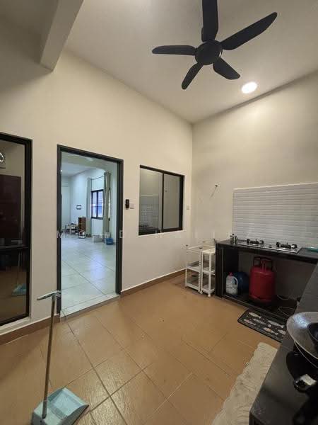 2-storey Terraced House for Sale in Klang (Selangor) - Mohd Hafiez - Kitchen2 - PropertyGuru.com.my