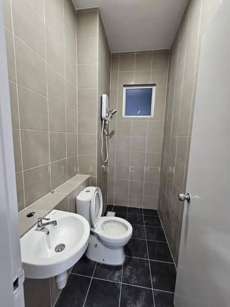 Pangsapuri untuk Disewa di Opal - Ethan Chin - Bathroom - PropertyGuru.com.my