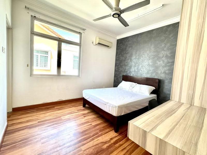 Rumah Kluster untuk Disewa di Taman Gaya (Ulu Tiram) - Jessica Boey - Bedroom - PropertyGuru.com.my