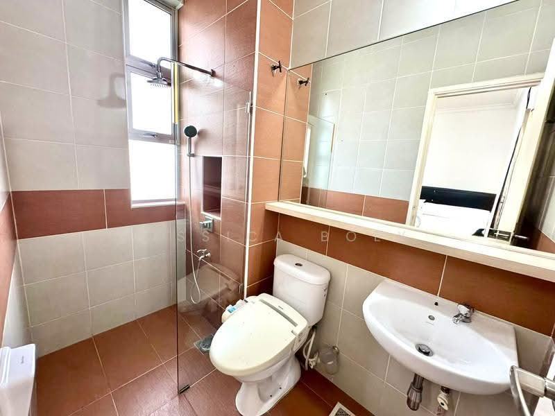 Rumah Kluster untuk Disewa di Taman Gaya (Ulu Tiram) - Jessica Boey - Bathroom - PropertyGuru.com.my