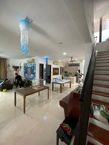 Rumah Berkembar untuk Disewa di Desa Sri Hartamas (Sri Hartamas) - Aizat Saifulrullah - Living Room - PropertyGuru.com.my
