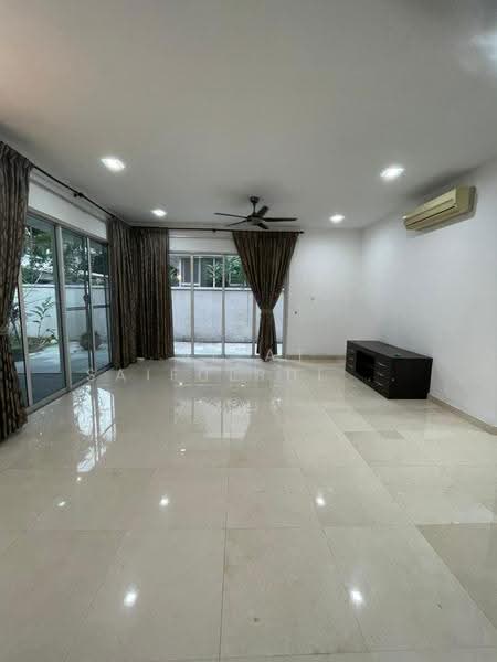 Semi-Detached House for Rent in Desa Sri Hartamas (Sri Hartamas) - Aizat Saifulrullah - Living Room - PropertyGuru.com.my