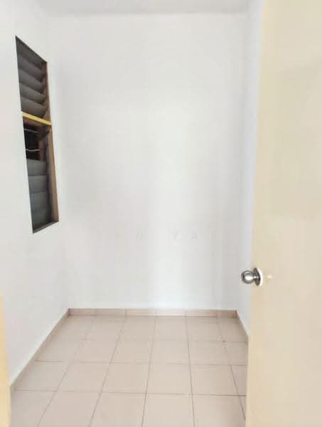 Apartment for Rent at Villa Krystal @ Bandar Selesa Jaya - Sun Yap - Interior - PropertyGuru.com.my