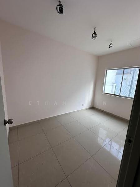 2-storey Terraced House for Sale in Taman Sri Buloh (Sungai Buloh) - Ethan Chin - Interior - PropertyGuru.com.my