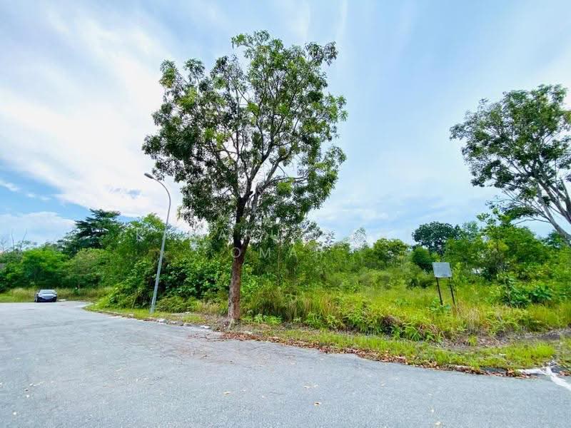 Residential Land for Sale in Bukit Mahkota (Bangi) - Kamaruzaman Omar - Exterior - PropertyGuru.com.my