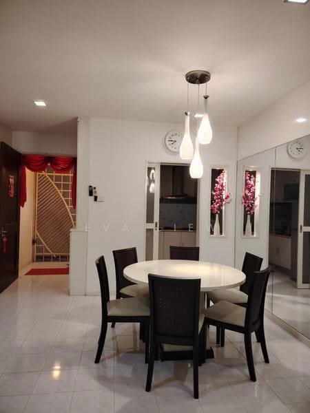 Kondominium untuk Disewa di Alpine Tower - Eva Liew - Dining Room - PropertyGuru.com.my