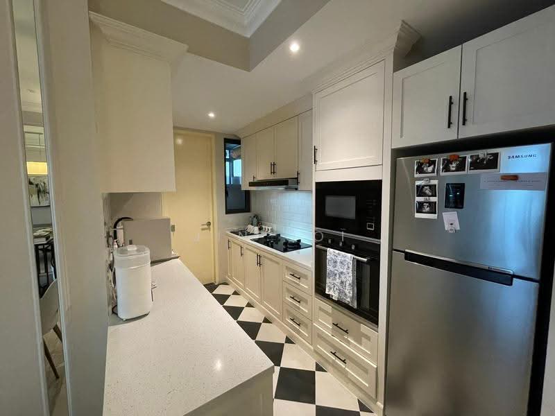 Service Residence for Sale at The Era @ Duta North - Jin Ooi - Kitchen - PropertyGuru.com.my