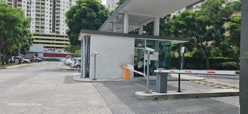 Kondominium untuk Dijual di First Residence (Residensi Unggul) - Annissa Yeo - Exterior - PropertyGuru.com.my