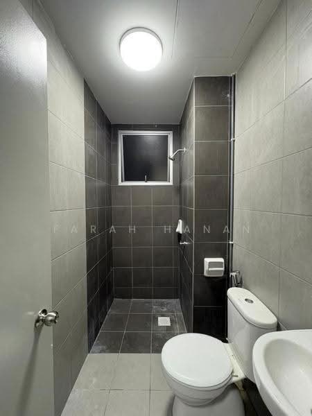 Apartment for Rent at Vista Hijauan - Farah Hanan - Bathroom - PropertyGuru.com.my