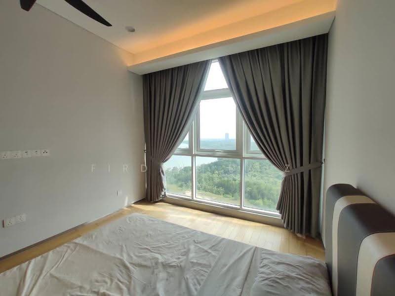 Service Residence for Sale at Pinetree Marina & Resort - Firdaus Dauz - Bedroom - PropertyGuru.com.my